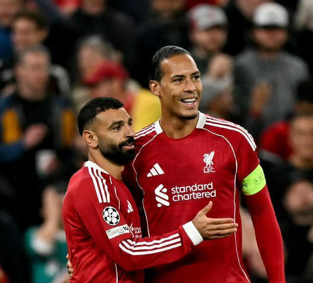 曼城焕新对决曼联换帅：足坛变革下的球队复兴之路